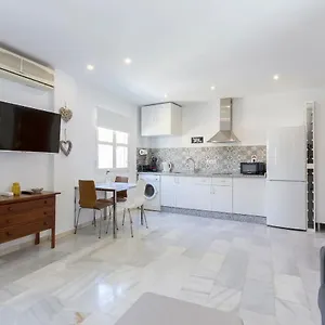 Azvalia - Miracle Apartamento